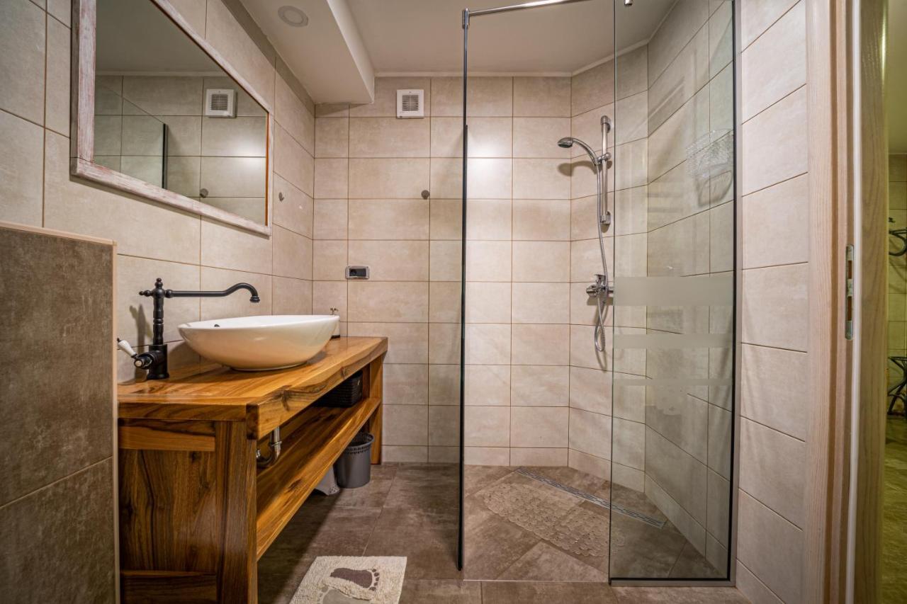 Villa Campiello Heated Pool Врбник Экстерьер фото